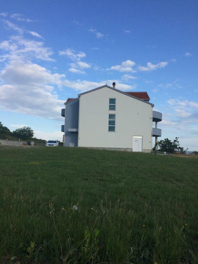 Apartmani Niko 1 Radovin Экстерьер фото