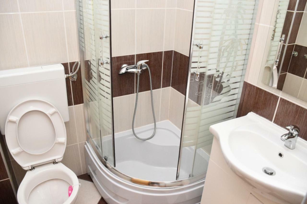 Apartmani Niko 1 Radovin Экстерьер фото